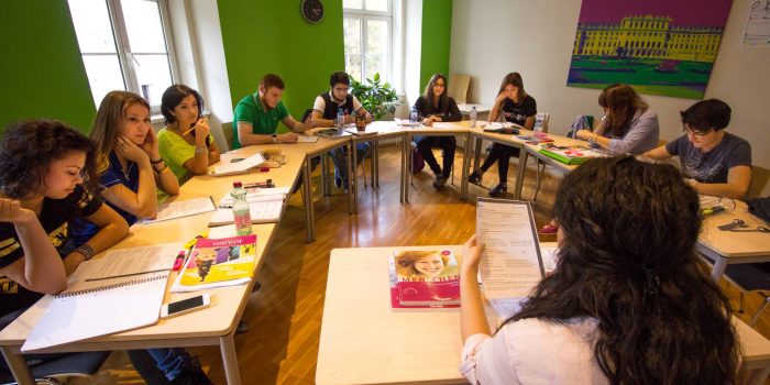 ActiLingua-Academy-Adult-Courses-3