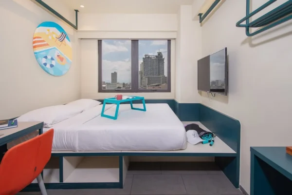 Lyf-hotel-1.jpg