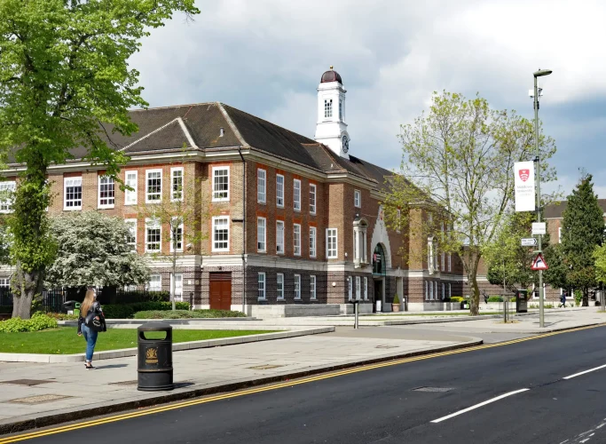 Middlesex_University,_The_Burroughs,_Hendon