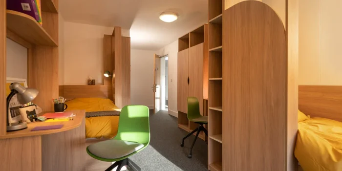 OIC-Brighton-accomodation-optimized