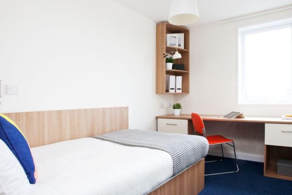 Oxford Brookes University bedroom 3